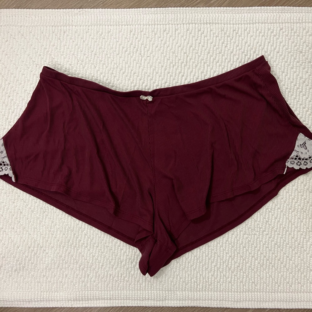 Maroon ribbed pj shorts